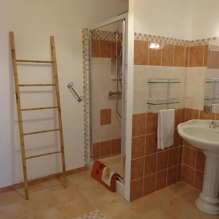 La Maison Ribotteau - The Coach House *